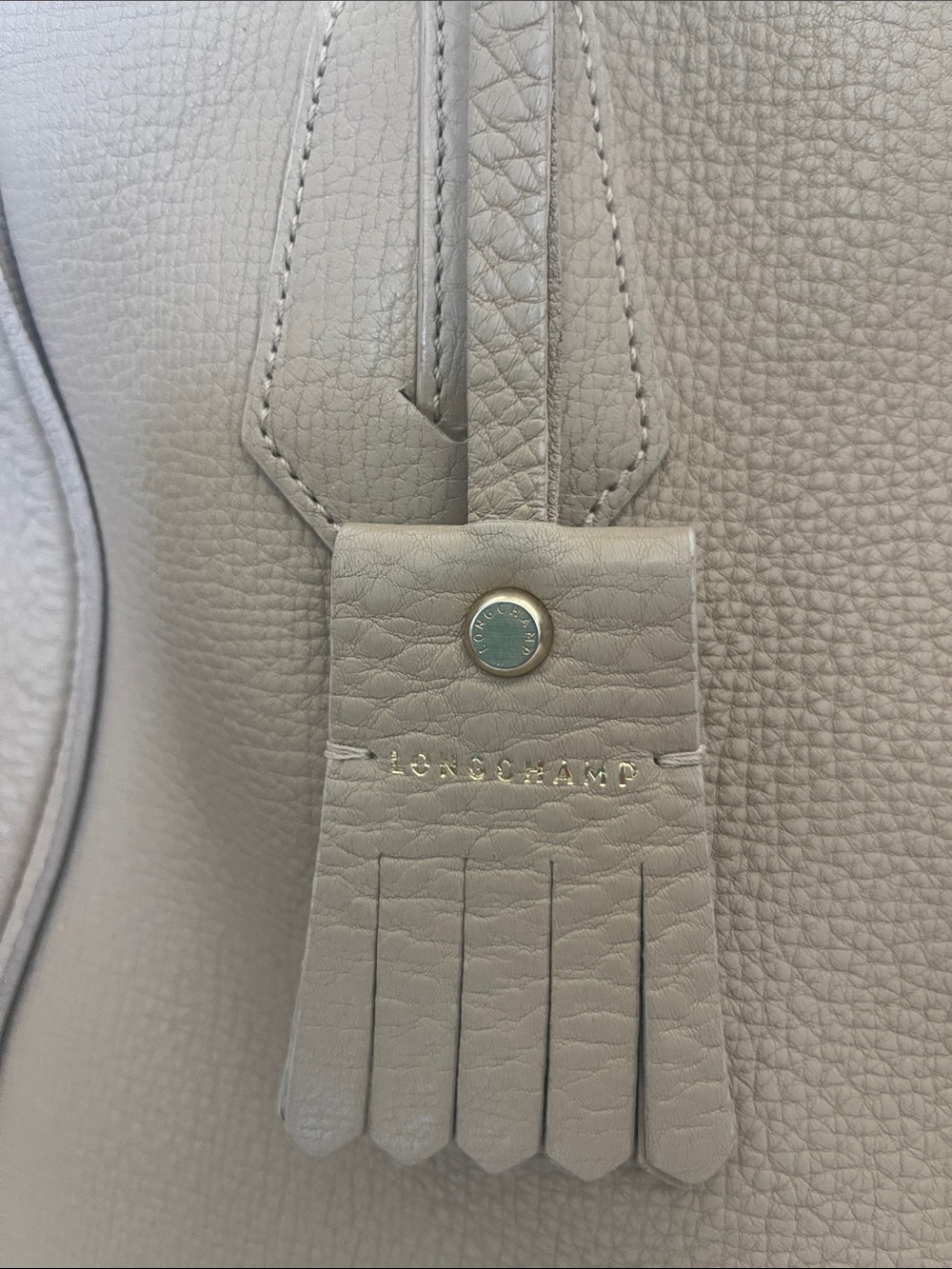 Longchamp Penelope Leather Tote with Tassel Charm Large size - Picture 3 of 17
